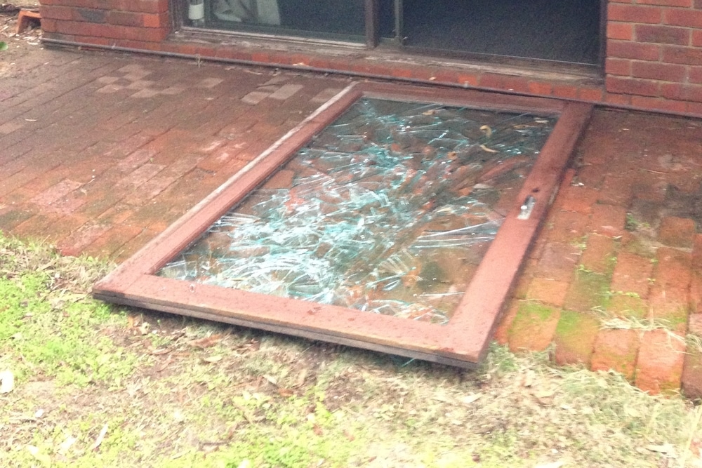 Glass Replacement 24 Hour Emergency Glass Repair Perth Glazewell