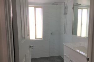 Frameless Fixed Panel and Mirror 2