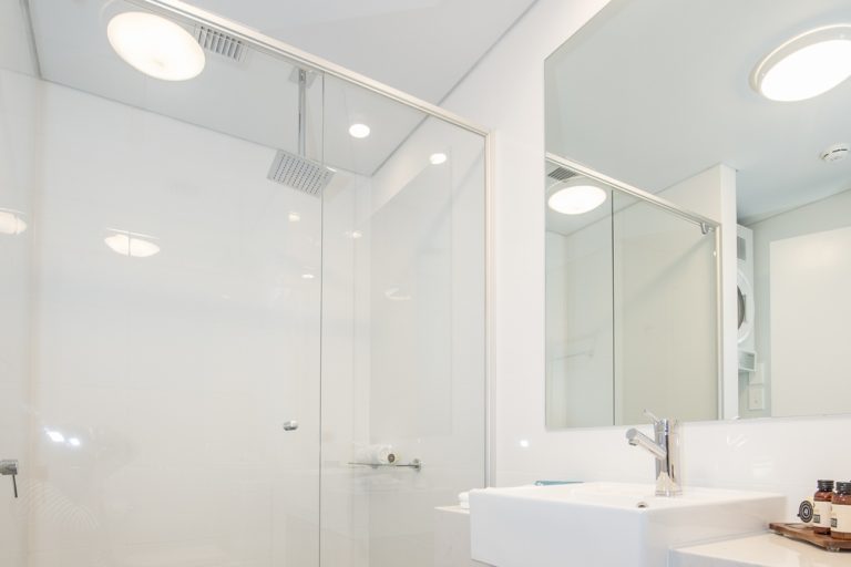 Semi-frameless Shower Screens vs Frameless Shower Screens | Glazewell